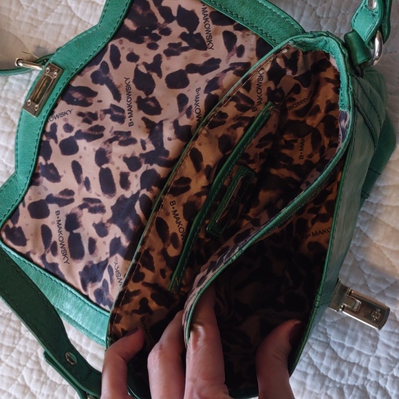 Two fun small purses - Picture 9 of 10